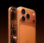 iPhone 17 Pro, цвят космическо оранжево, заден екстериор под ъгъл, Pro Fusion система камери в плато горе, бутон за Управление на камерата, предна страна с цял екран, бутони Действие и сила на звука